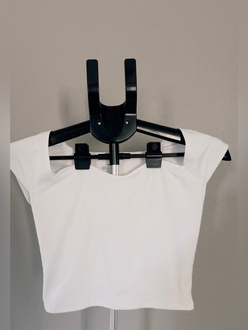 Hollister White Cap Sleeve Crop Top